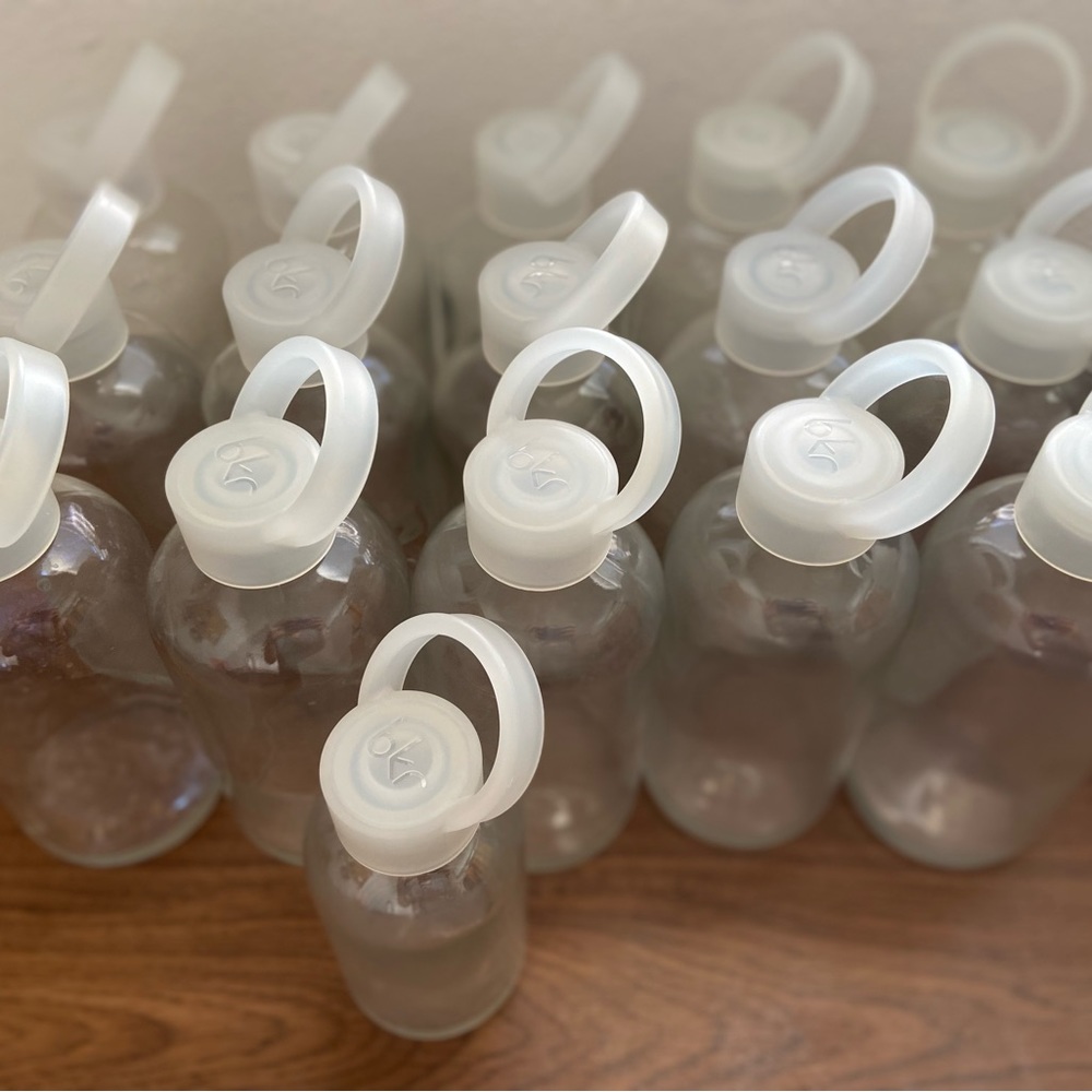3 Bkr Little glass + cap